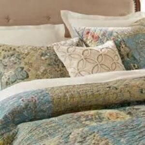 Pottery Barn Neena Floral Patchwork Quilt 79”x80” Queen